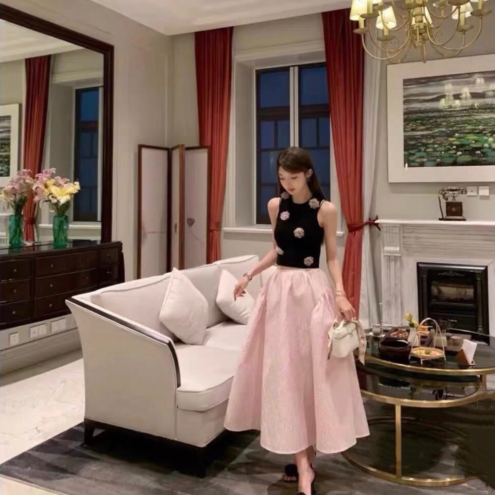 Dreamy High-Waisted Pink Full Skirt ✨ Structured Flowy Maxi, Hidden Zip